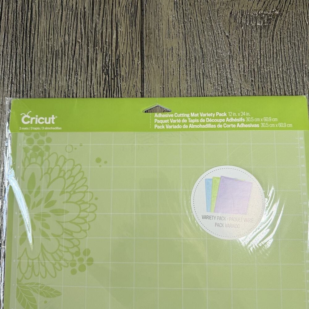 Cricut Adhesive Cutting Mat Variety Pack 12x24” Light Standard & Strong Grip - Picture 2 of 3